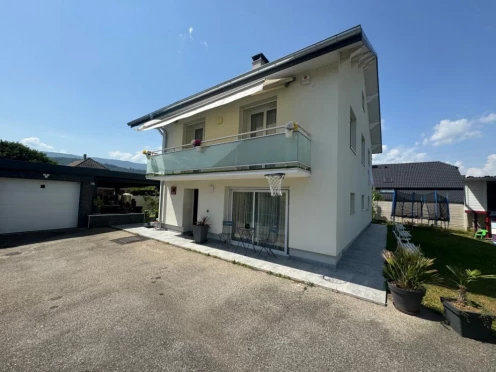 Maison de ville à  Chambéry (73000), 6 pièces