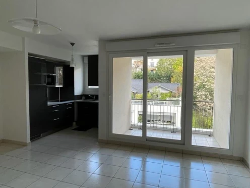 Appartement à  Aix-les-Bains (73100), 2 pièces