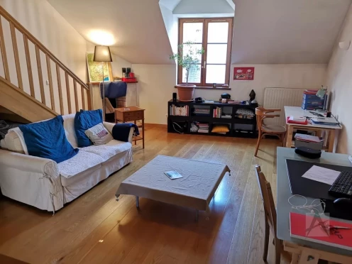 Appartement à  Chambéry (73000), 2 pièces