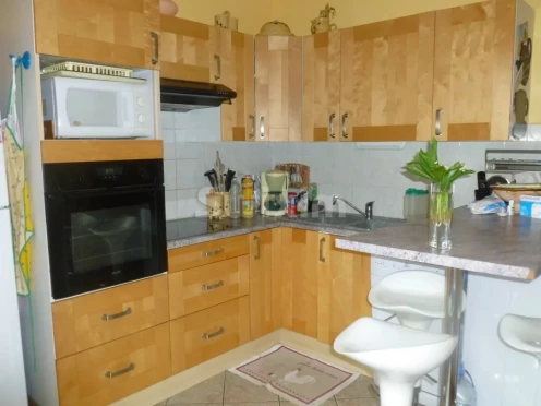 Appartement à  Aix-les-Bains (73100), 3 pièces