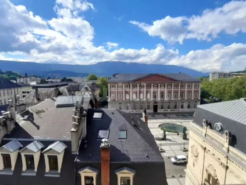 Appartement à  Chambéry (73000),  pièces