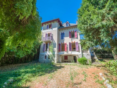 Appartement à  Challes-les-Eaux (73190), 2 pièces