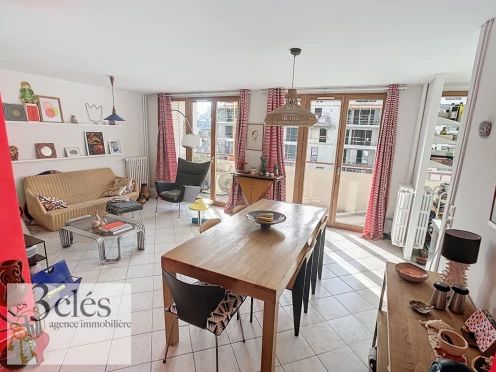 Appartement à  Chambéry (73000), 3 pièces