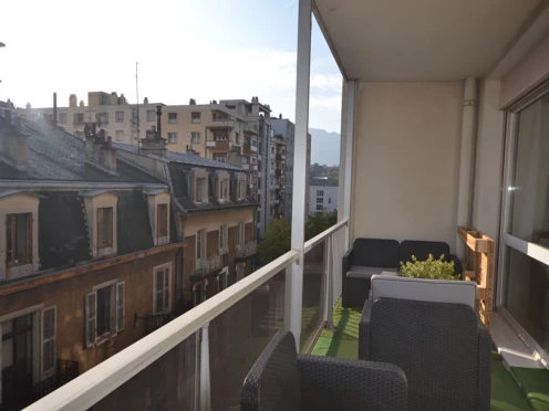 Appartement à  Aix-les-Bains (73100), 3 pièces