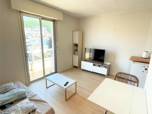 Appartement à  Aix-les-Bains (73100), 2 pièces