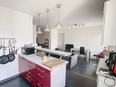 Appartement à  Chambéry (73000), 5 pièces