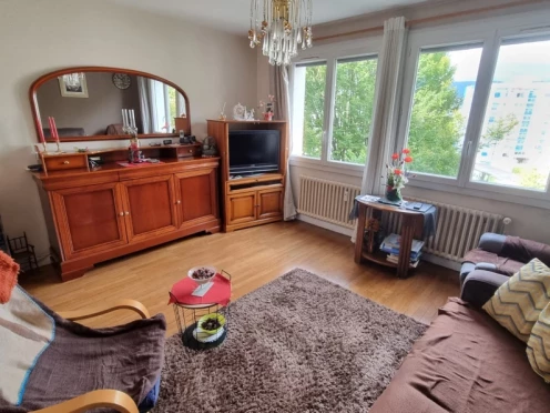 Appartement à  Chambéry (73000), 4 pièces