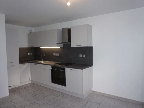 Appartement à  Aix-les-Bains (73100), 3 pièces