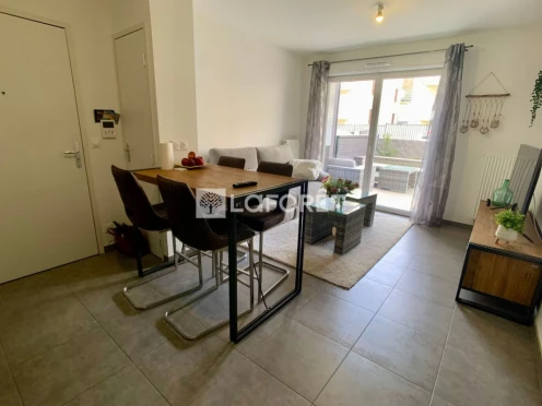 Appartement à  Aix-les-Bains (73100), 2 pièces