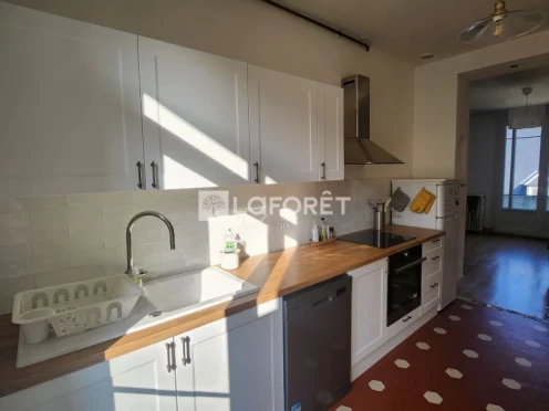 Appartement à  Chambéry (73000), 3 pièces