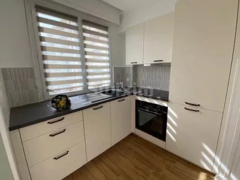 Appartement à  Aix-les-Bains (73100), 3 pièces