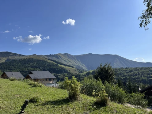 Terrain à La Morte (38350),  pièces