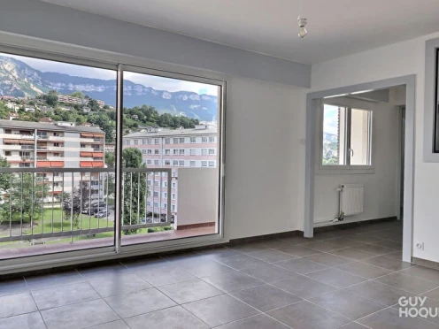 Appartement à  Aix-les-Bains (73100), 4 pièces