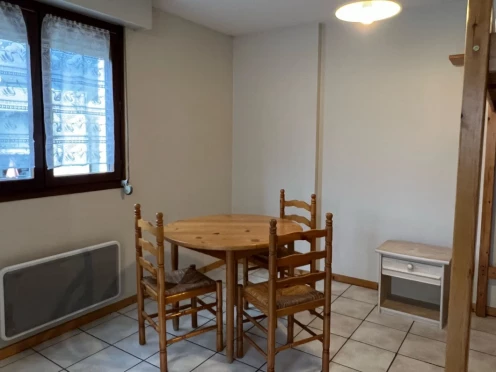 Appartement à  Aix-les-Bains (73100), 1 pièces