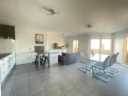 Appartement à  Chambéry (73000), 3 pièces