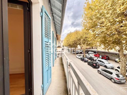 Appartement à  Aix-les-Bains (73100), 3 pièces