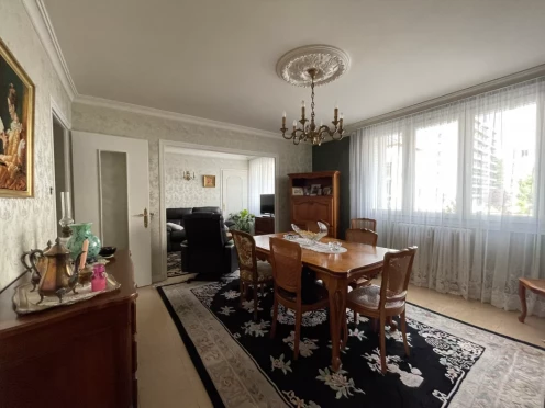 Appartement à  Chambéry (73000),  pièces