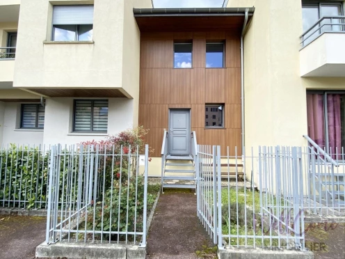Maison à  Aix-les-Bains (73100), 3 pièces