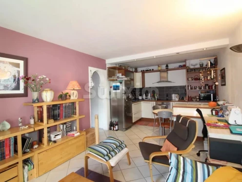 Appartement à  Aix-les-Bains (73100), 2 pièces