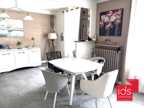 Appartement à  Chambéry (73000), 4 pièces