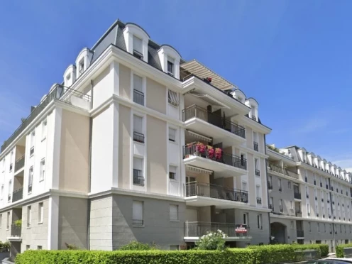 Appartement à  Aix-les-Bains (73100), 3 pièces
