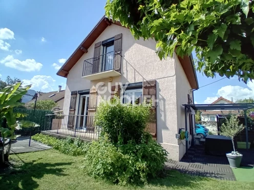 Maison à  Aix-les-Bains (73100), 3 pièces