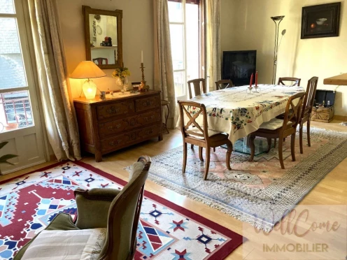 Appartement à  Aix-les-Bains (73100), 3 pièces