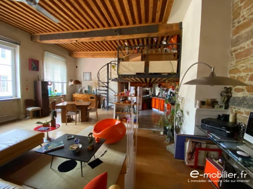 Appartement à  Lyon (69001), 3 pièces