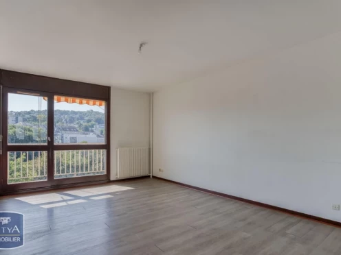 Appartement à  Chambéry (73000), 5 pièces