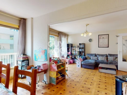 Appartement à  Chambéry (73000), 4 pièces