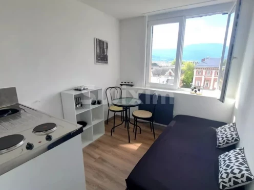 Appartement à  Chambéry (73000),  pièces