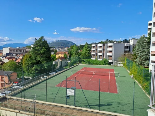 Appartement à  Aix-les-Bains (73100), 1 pièces